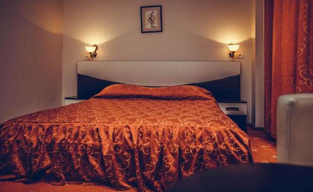 Отель Hotel New Derby Констанца-14